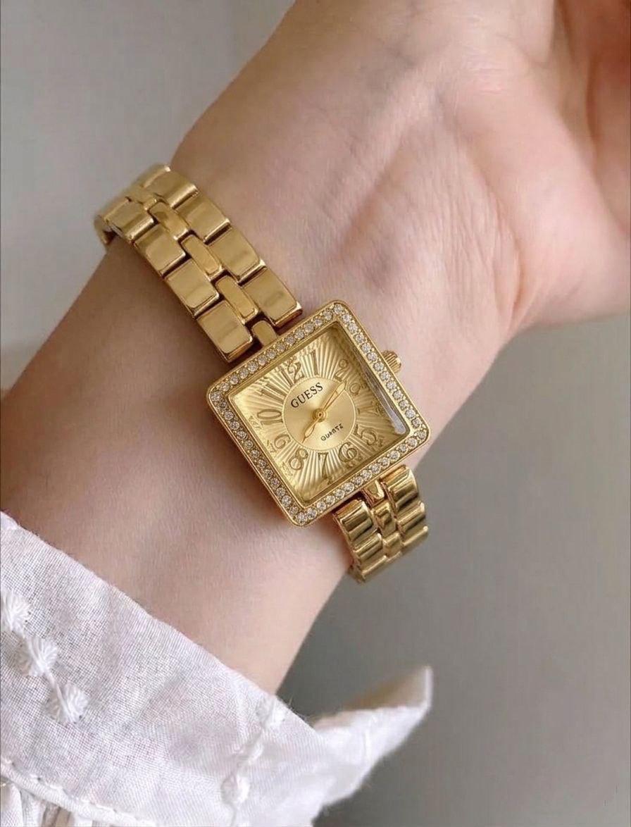 Guess - الصورة 3